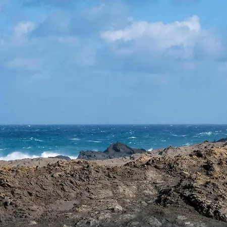 Mit Gemeinsamem Pool Und Meerblick * Santo Tomás